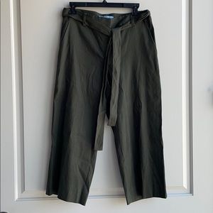 Antonio Melani Green Linen Pants